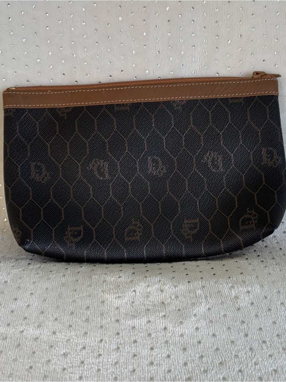 Dior Brown Pebble Leather Zip Pouch - Dior Patterned Monogram Design - Picture 2 of 3